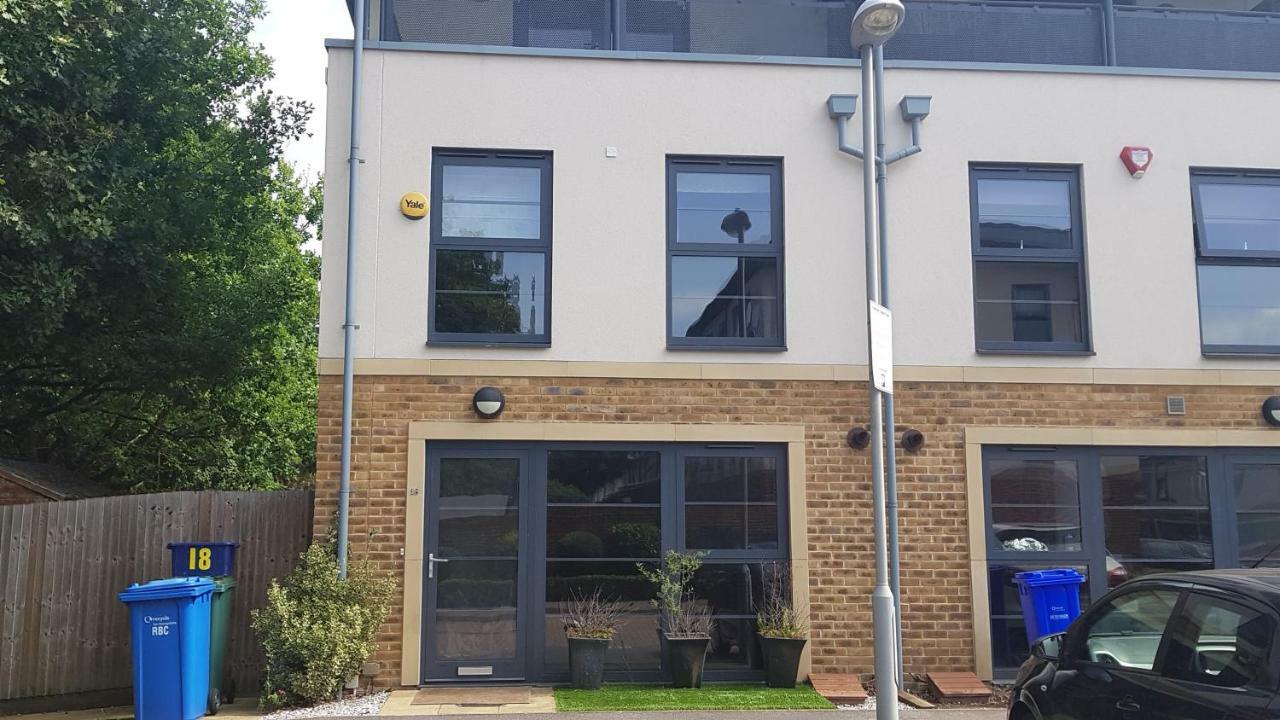Sunderland Place Farnborough  Dış mekan fotoğraf